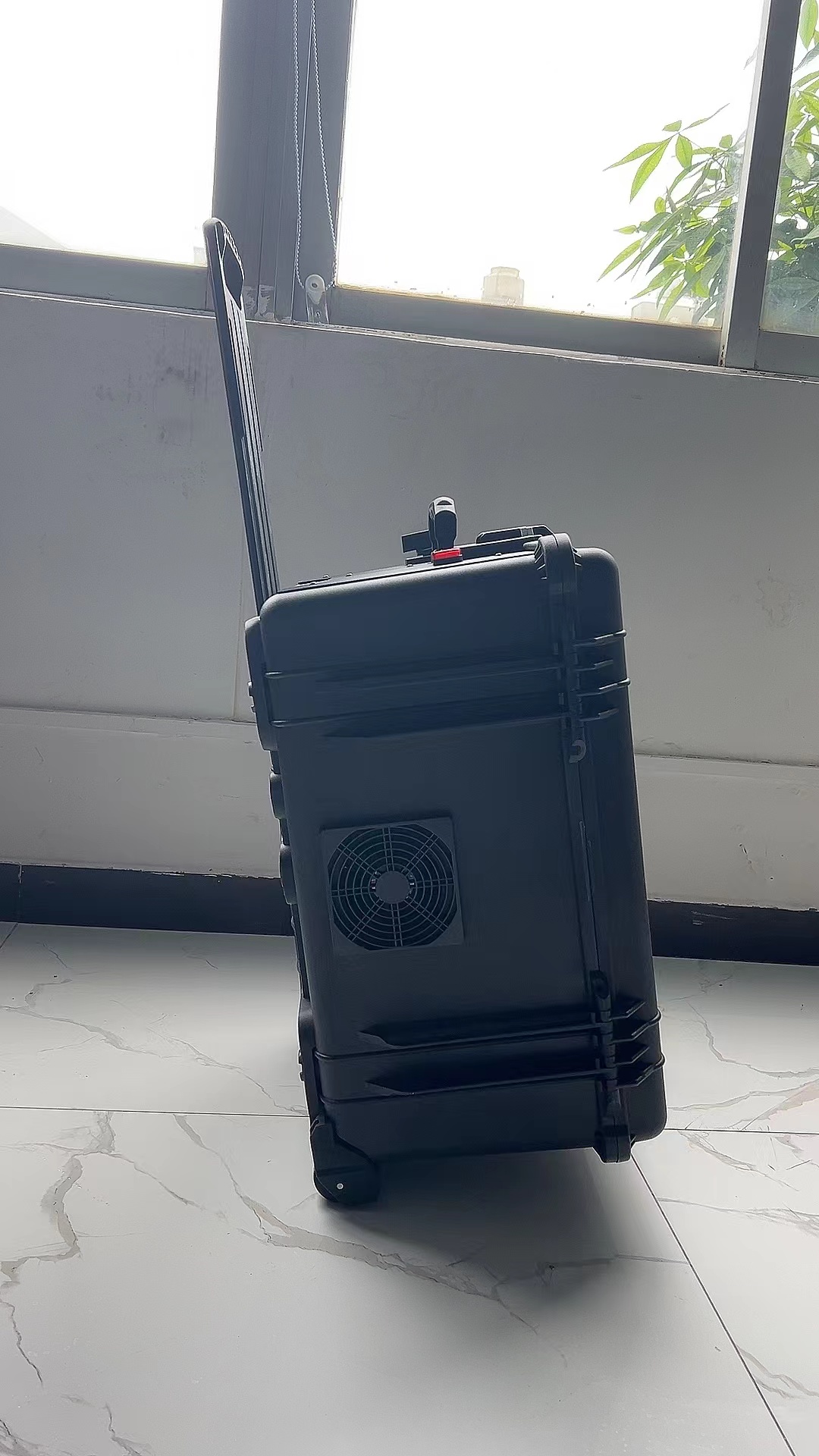 镇江手拉箱型移动通信干扰器